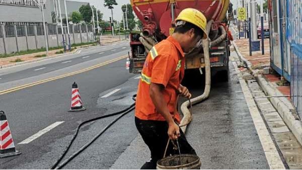 济水街道污水管道疏通清淤注意事项有哪些？