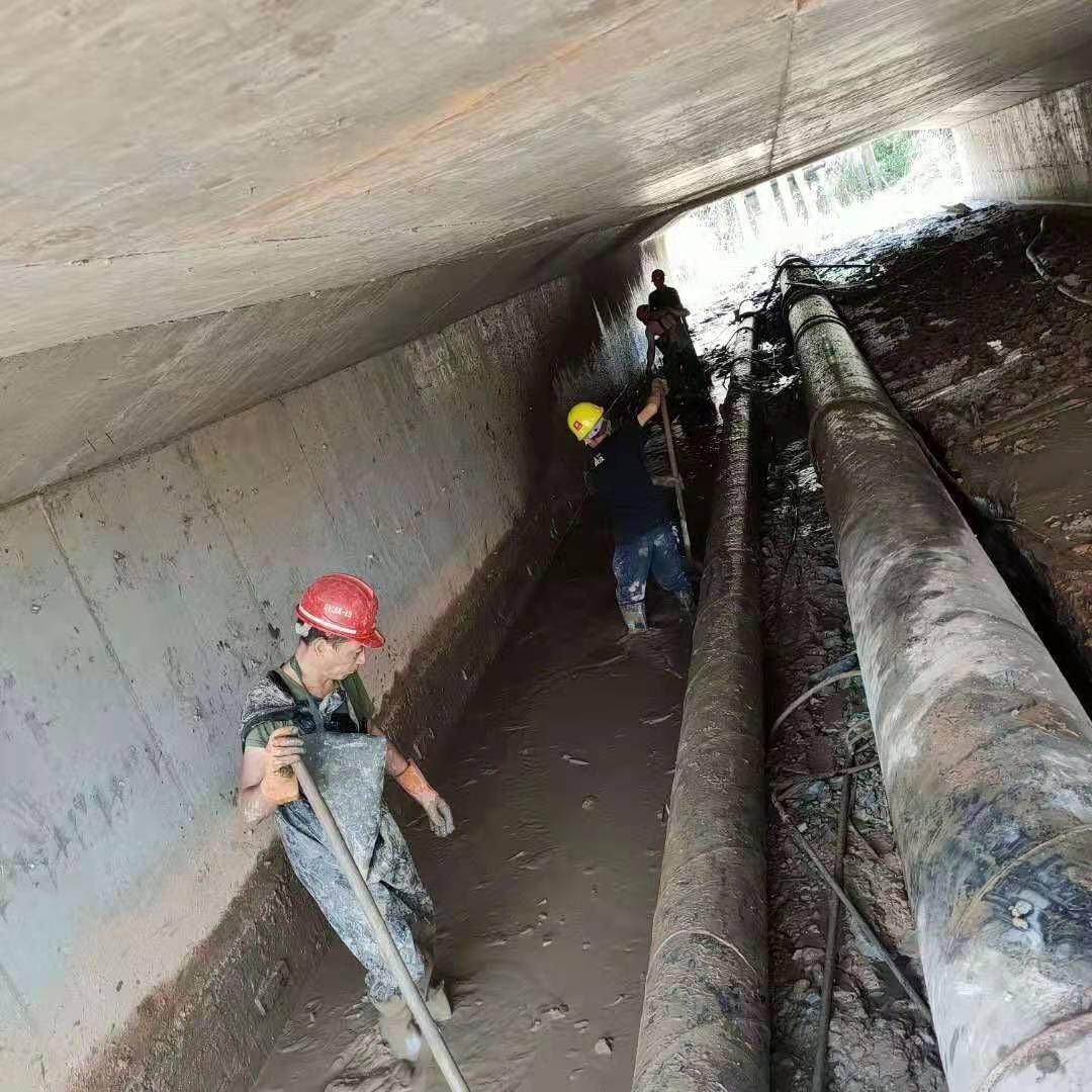 济水街道工业管道清淤
