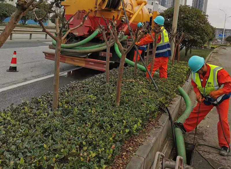 济水街道市政管道清淤